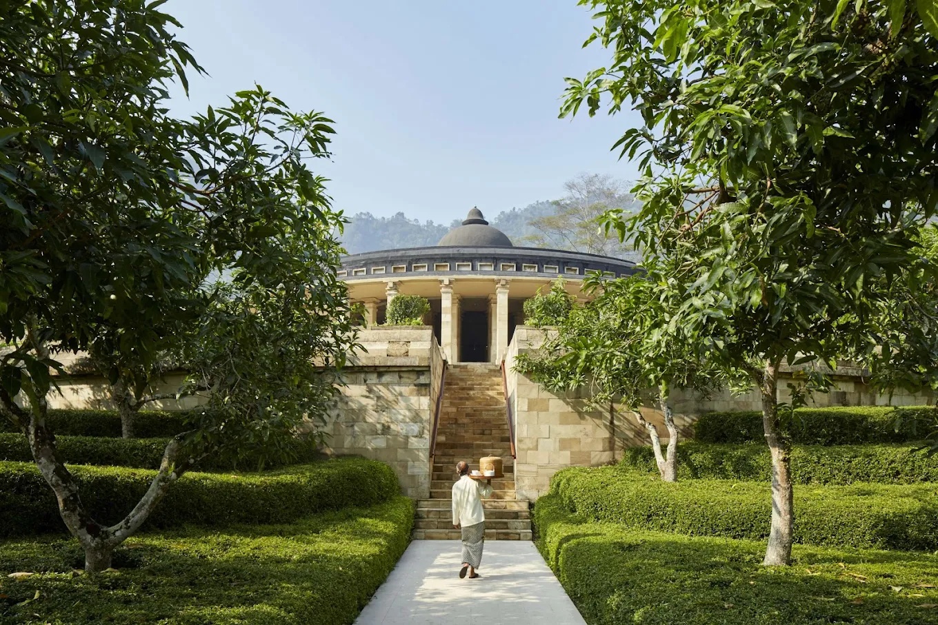 Amanjiwo Borobudur premium luxury retreat near Borobudur