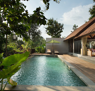 Hotel recommendations across Java by Jogjakarta Driver